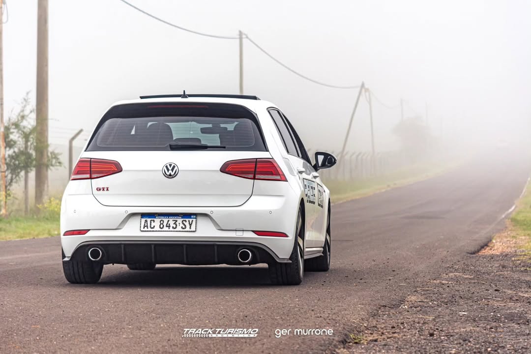 VW Golf GTI 2025